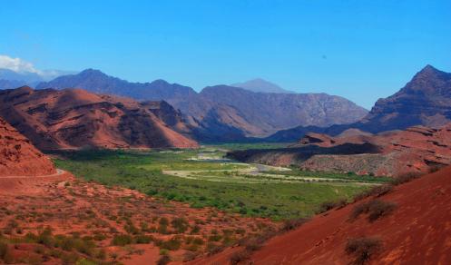 Entrando a la Reserva Natural Las Conchas Entrando a la Reserva Natural Las Conchas