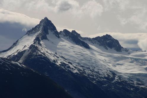crestas nevadas crestas nevadas
