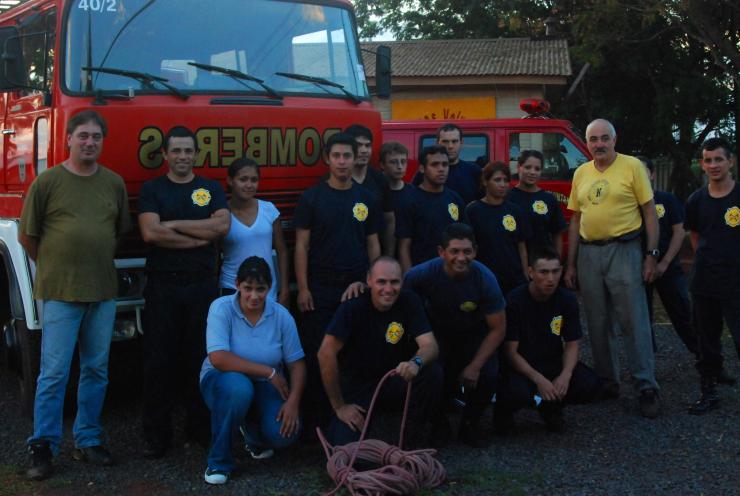 Bomberos de Jardín America