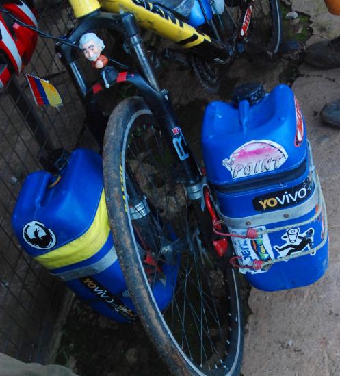 ingeniosas alforjas plásticas ingeniosas alforjas plásticas