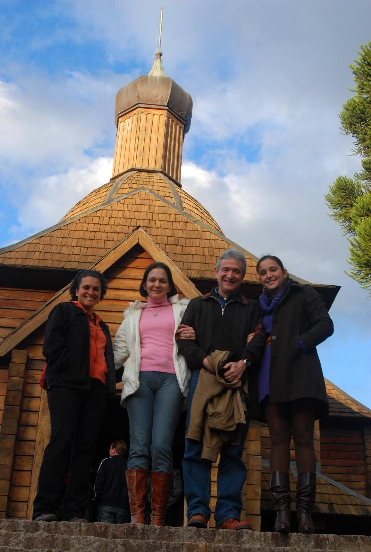 Julio César Felix, Sheila y Luisa