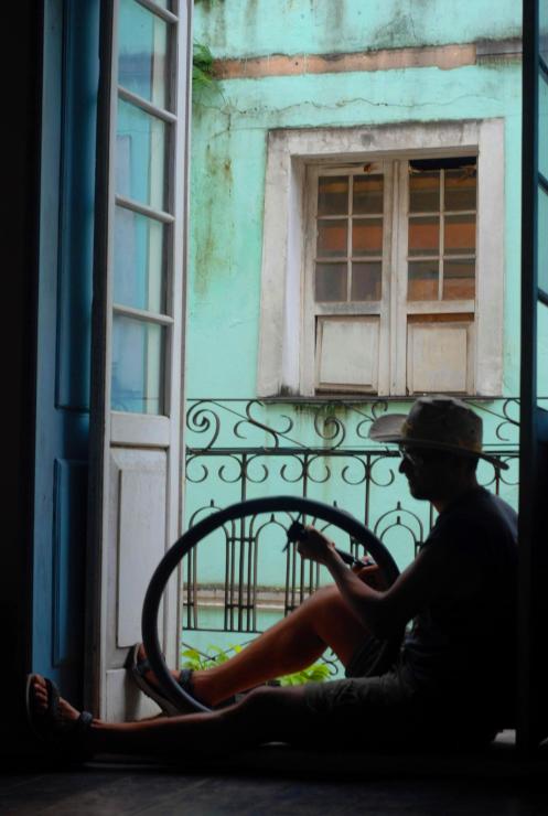 Tras la ventana Tras la ventana