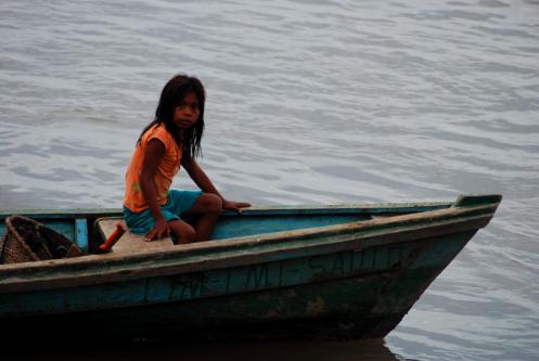... largas distancias en canoa...
