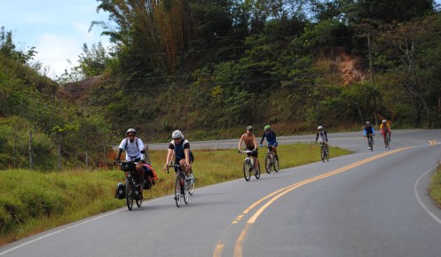 un empujón en compañía un empujón en compañía